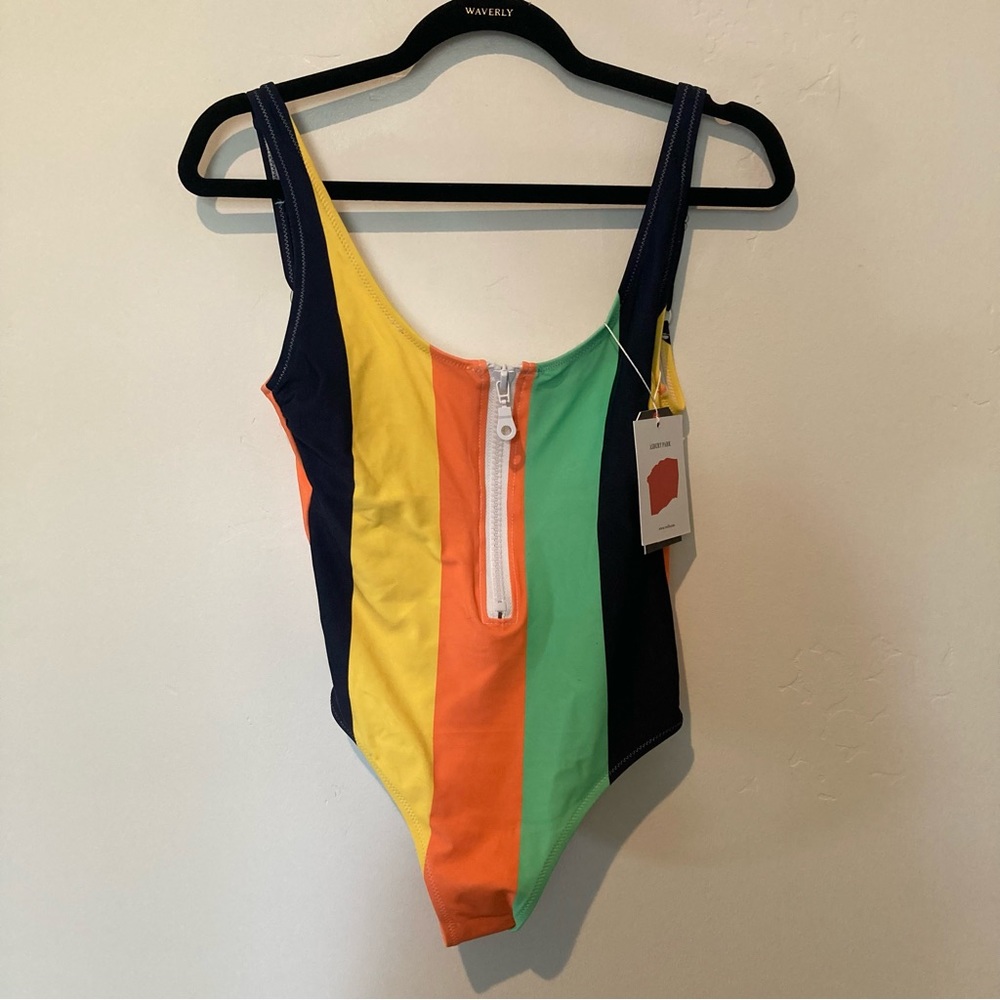 New RSVLTS Swimsuit - Picture 2 of 8